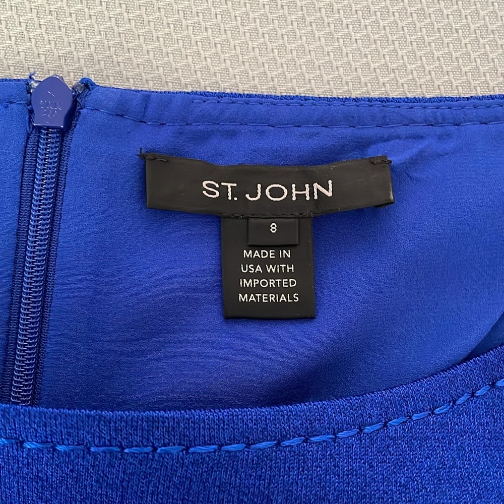 St. John Elegant Blue Sleeveless Wool Blend Sheath Dress Size 8 - Picture 3 of 9